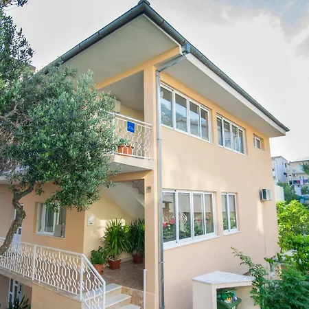 Ravlic Sandra Apartment Makarska